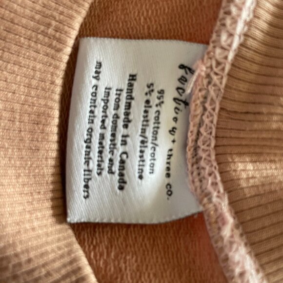 Small Shop Handmade top - Picture 3 of 3